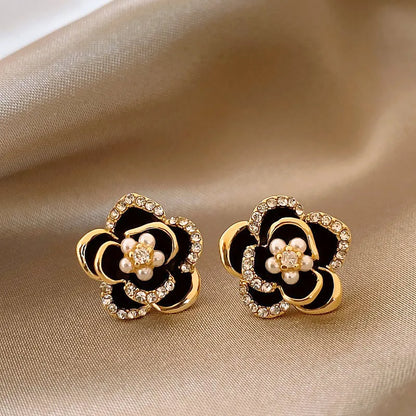 Camellia gold rose studs