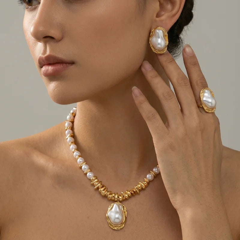 Cortina Acrylic Jewelry Set