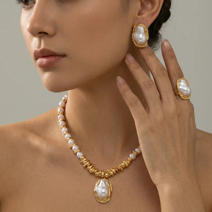 Cortina Acrylic Jewelry Set