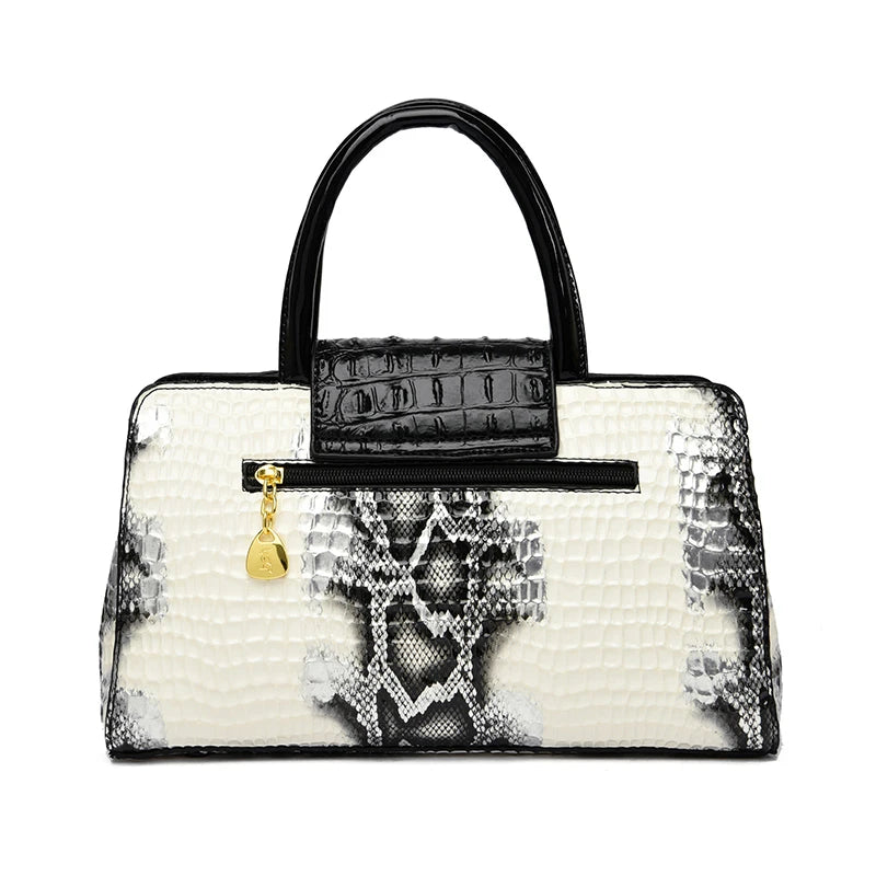 Noemie white bag front
