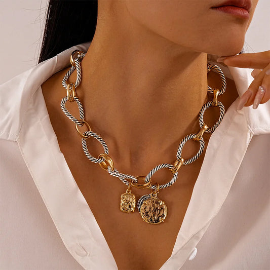 Atlas chain necklace 1