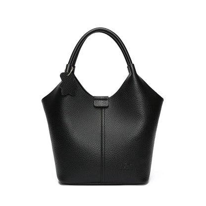 Lena bucket bag in Black
