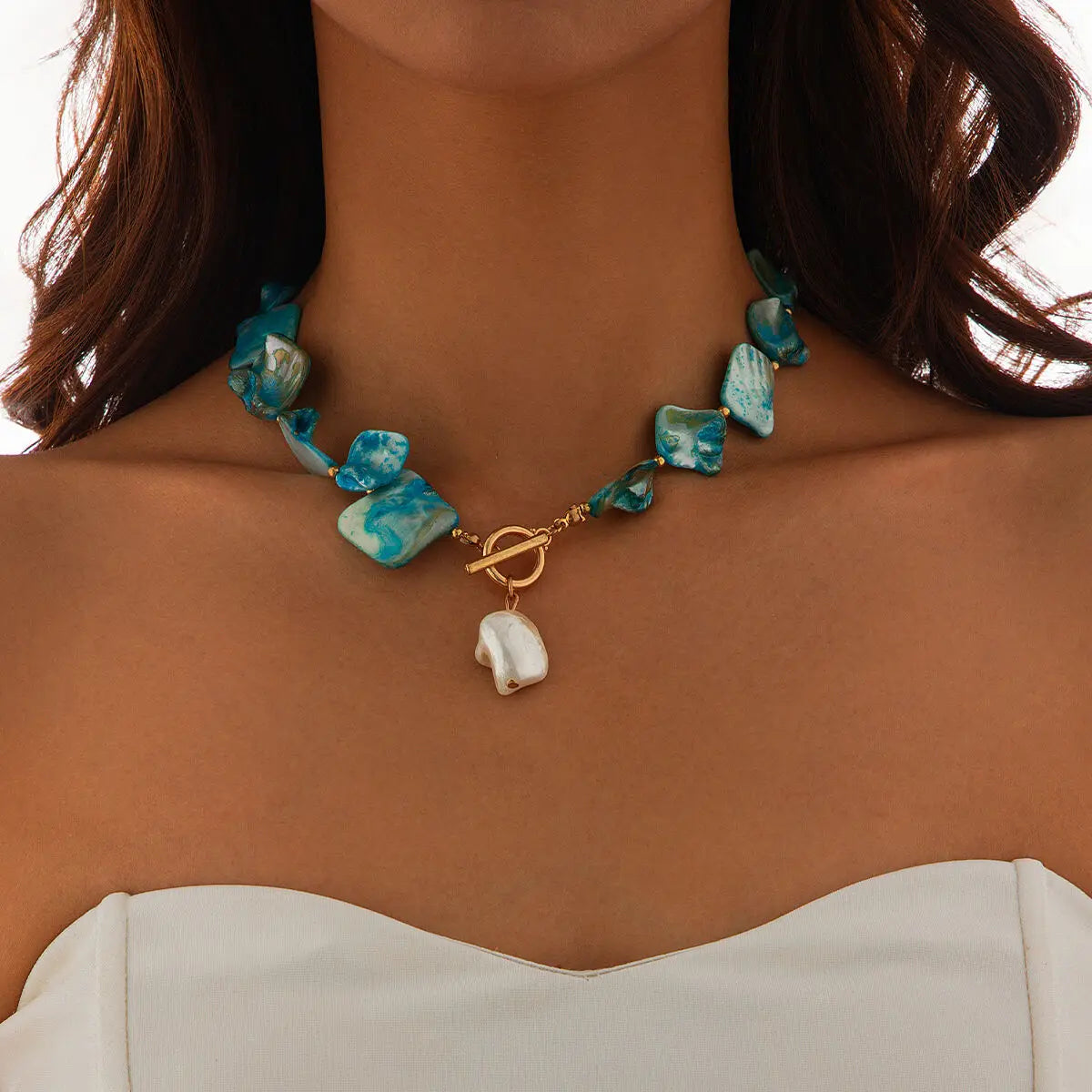 Nacre teal baroque shell choker close