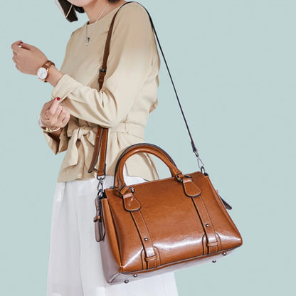 model crossbody