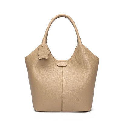 Lena bucket bag in Khaki