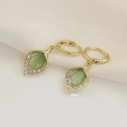 Petal earrings green on fabric