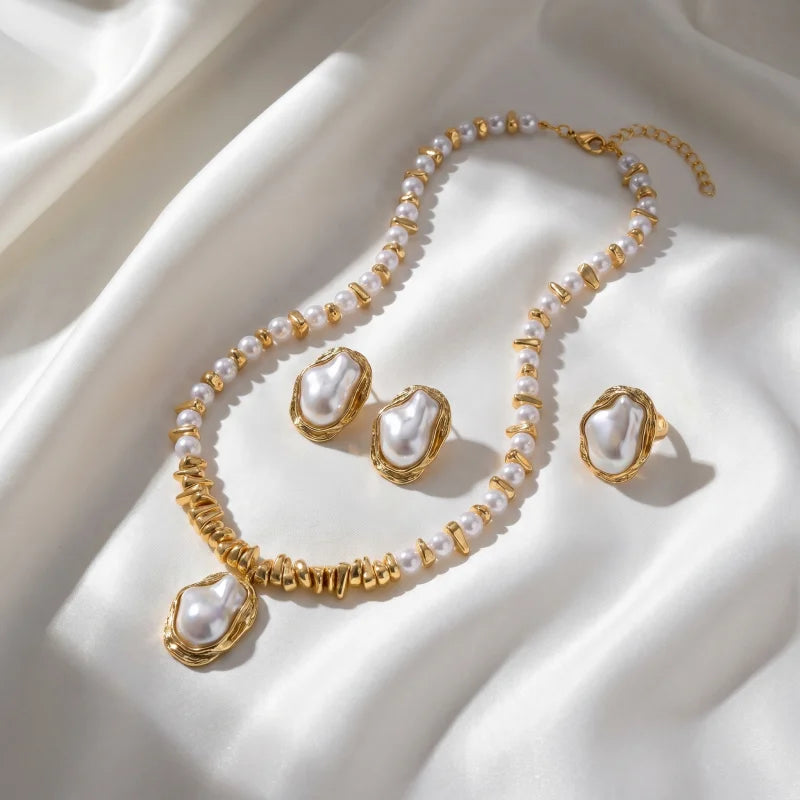 Cortina Acrylic Jewelry Set