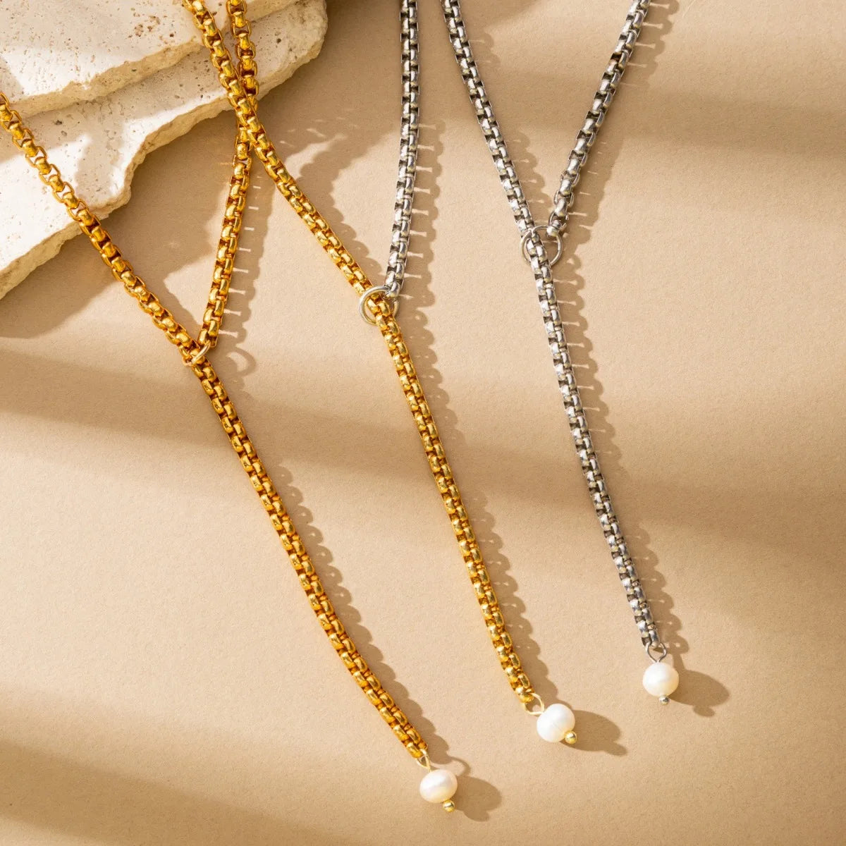 Novella Pearl Lariat Necklace