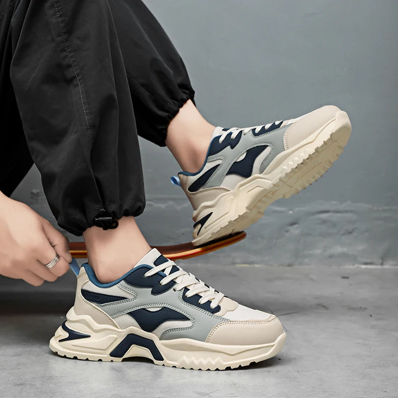 TERRAIN SNEAKER