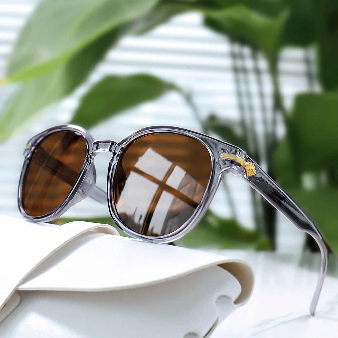 Ellery Retro Round Sunglasses - Crystal Grey / Brown