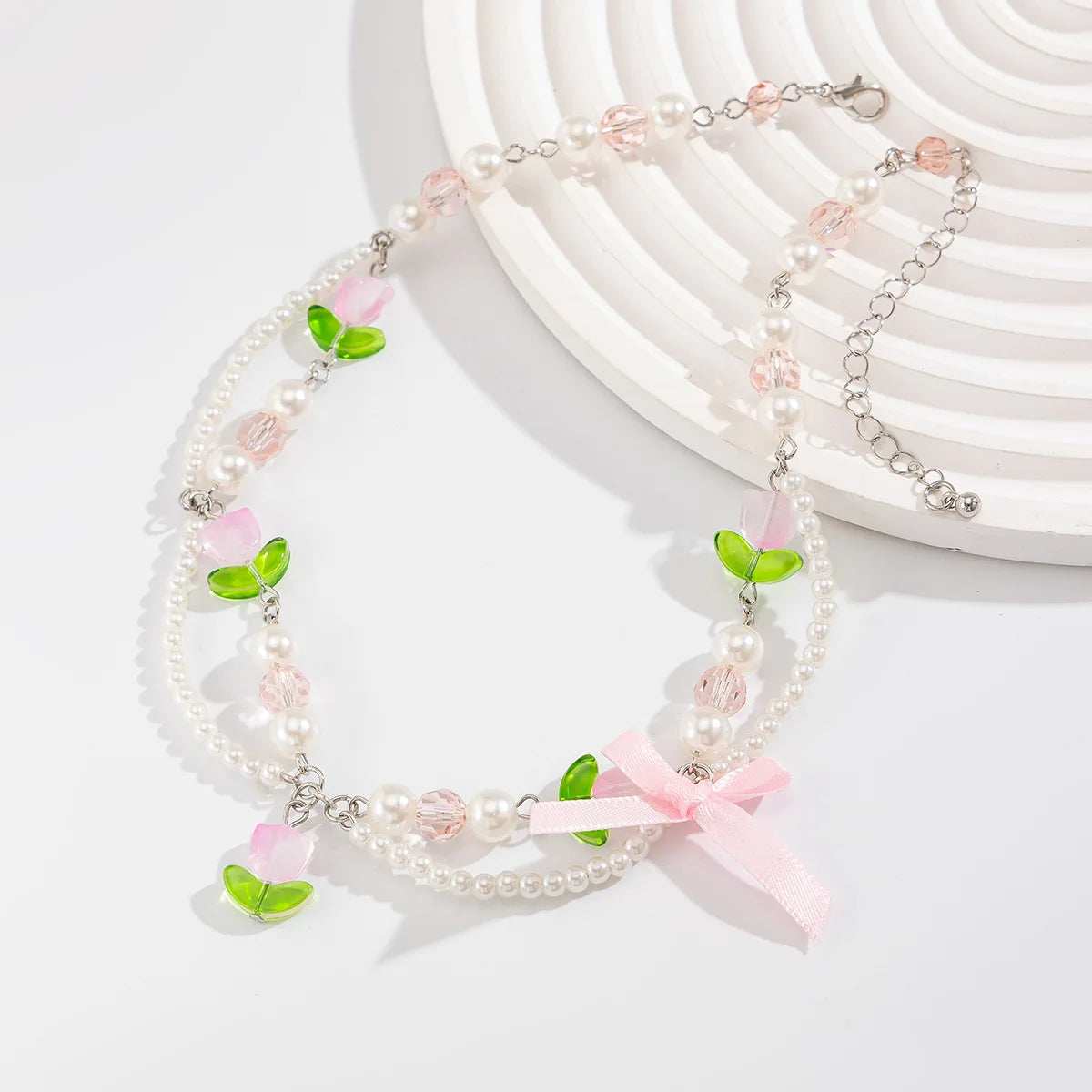 TULIP PEARL NECKLACE