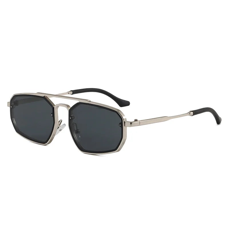 Adele cat eye sunglasses in Silver Grey