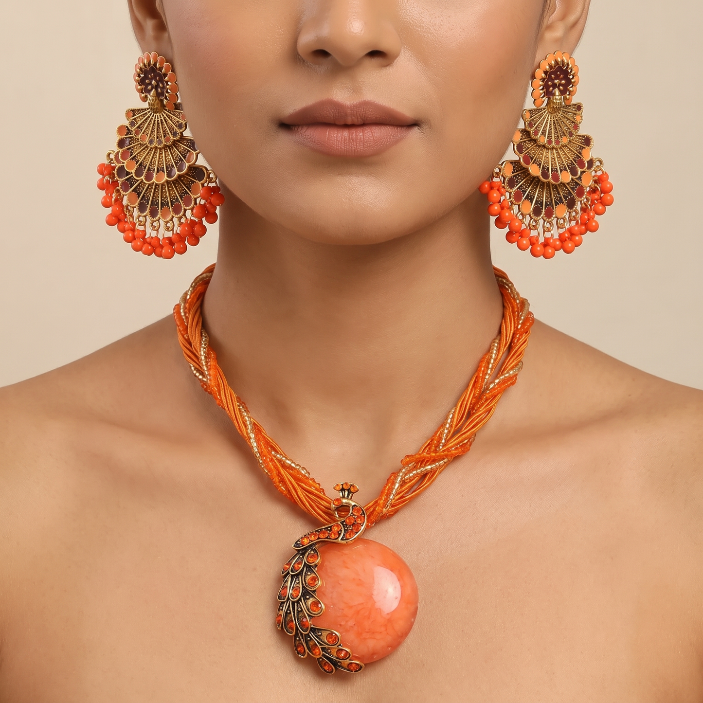 Alba Peacock Jewelry Set full-set model shot