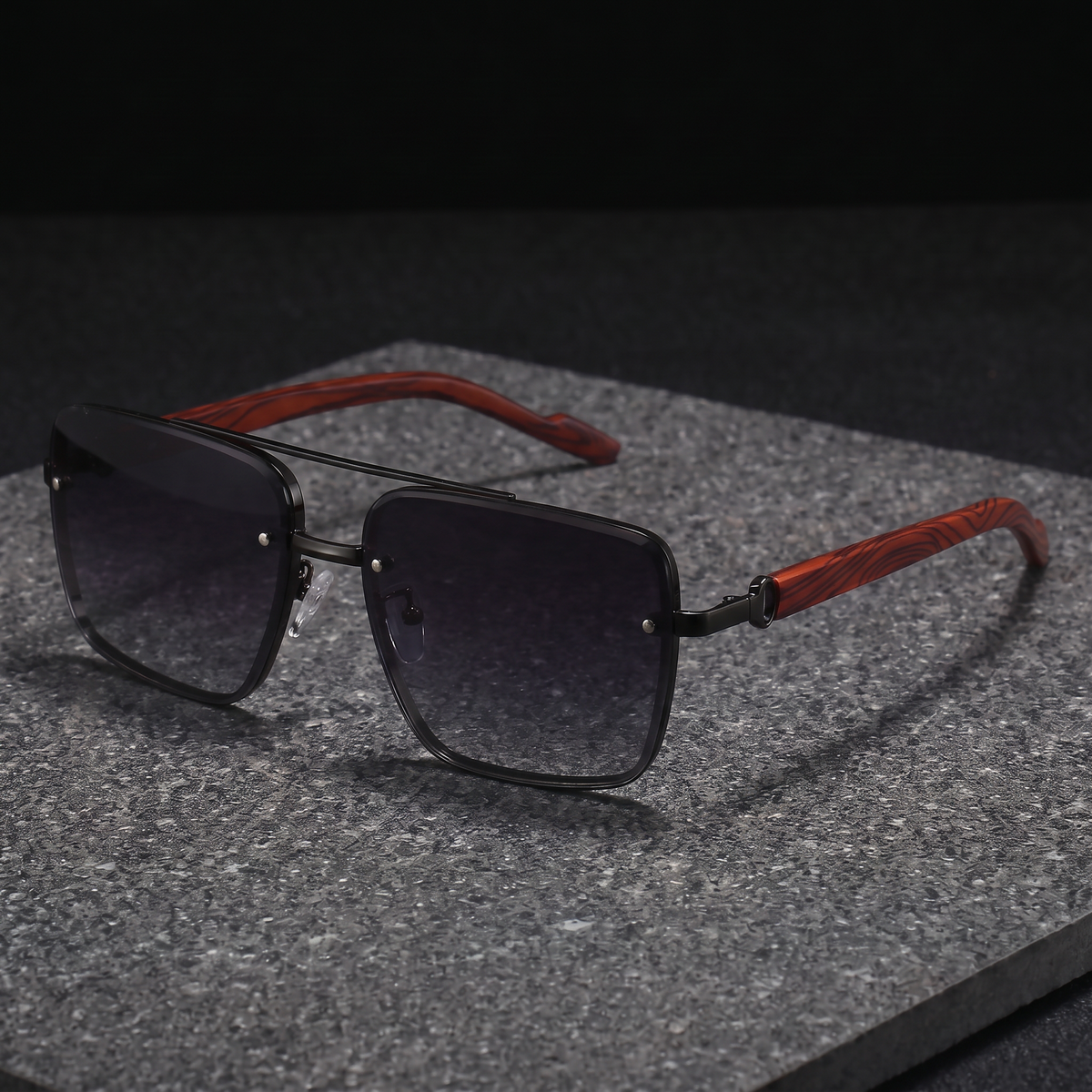 Alder Square Sunglasses Black — studio