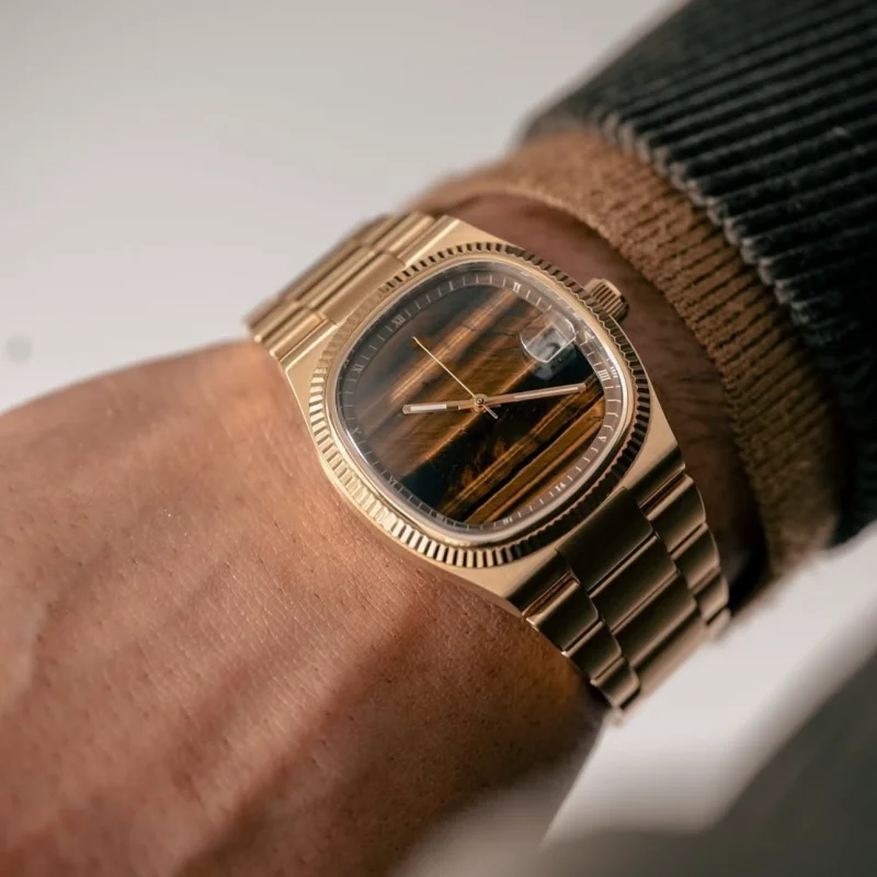 Archer-Square-Steel-Watch Brown Gold — worn 1