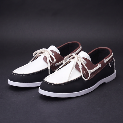 Brio Boat Shoes Black White — studio
