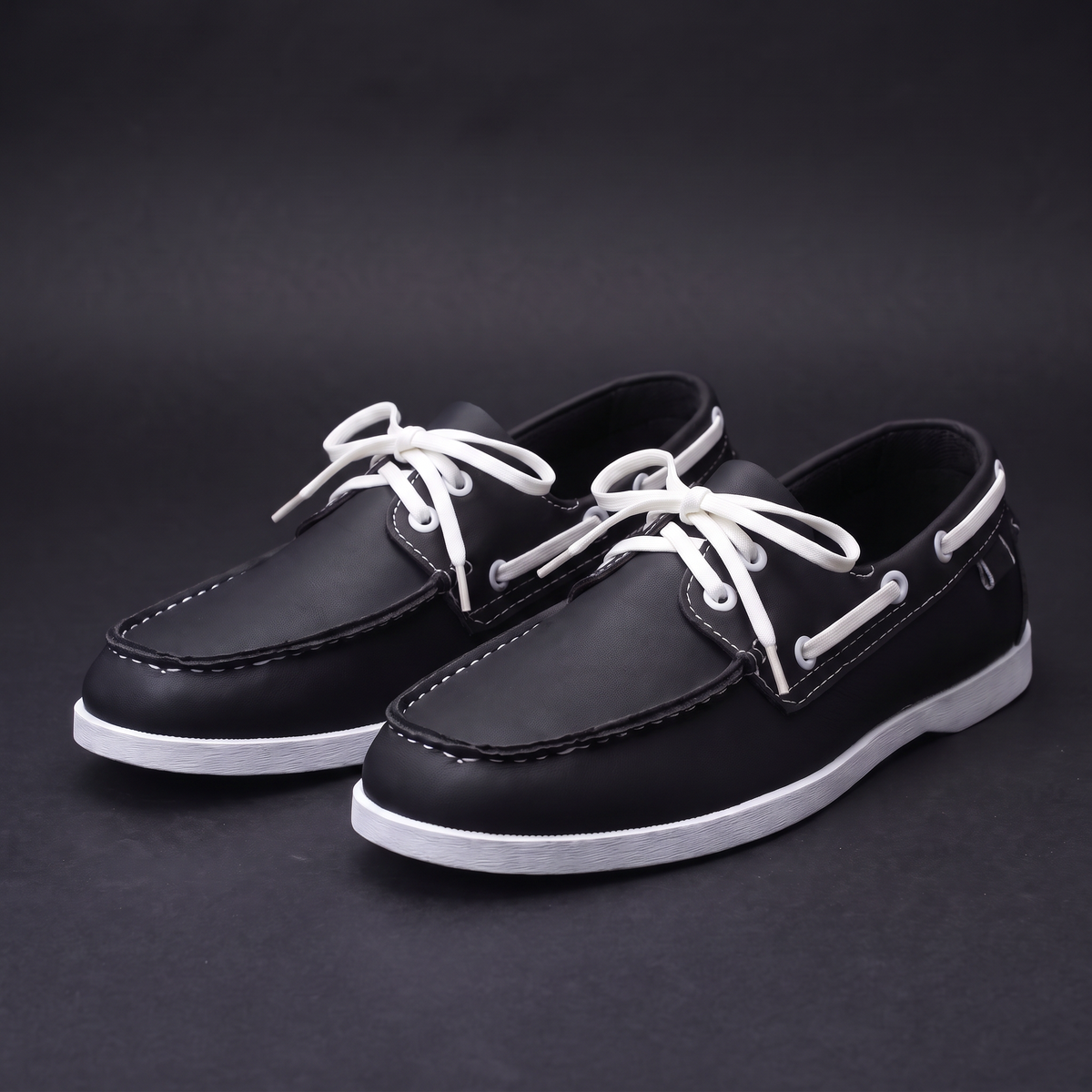 Brio Boat Shoes Black — studio