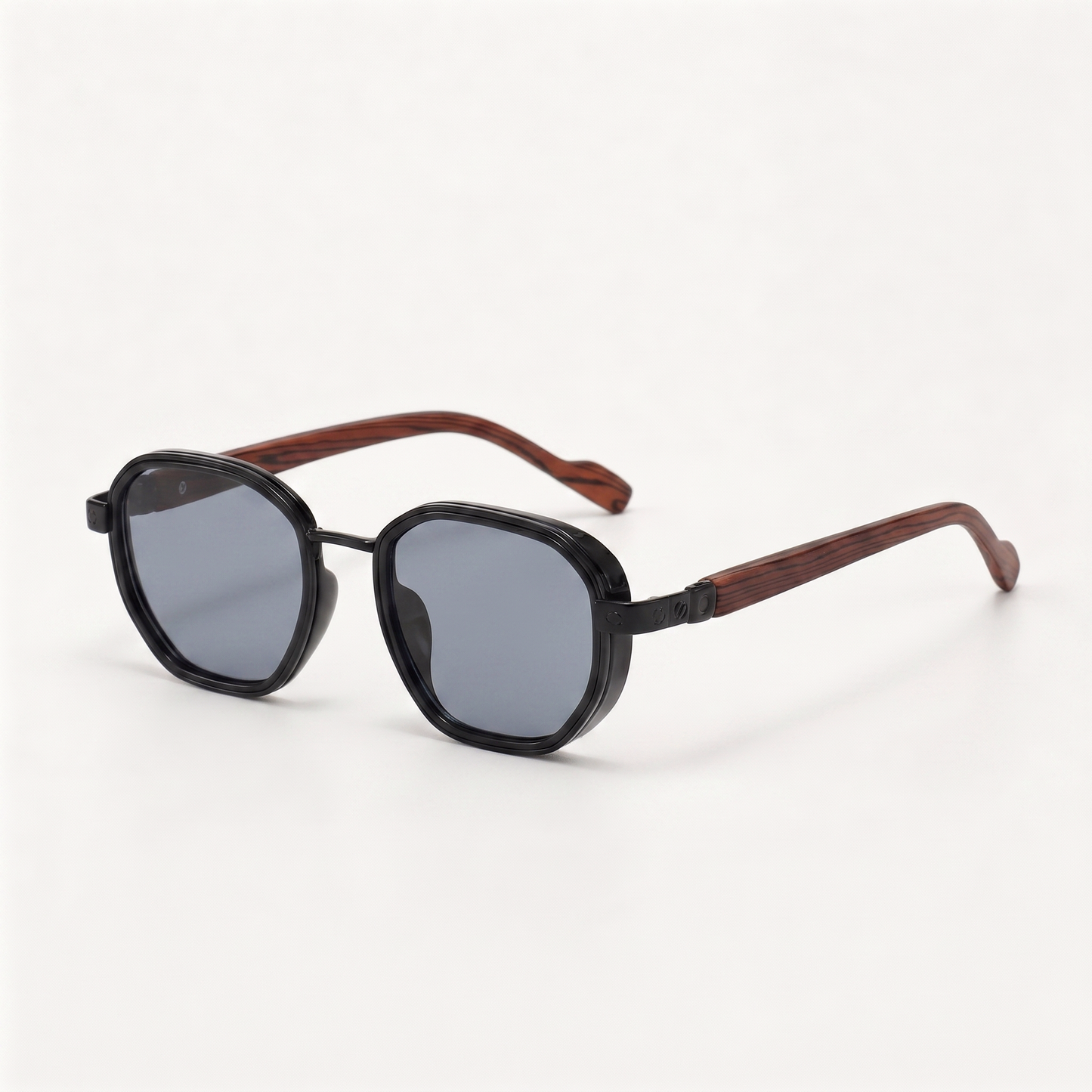Calder Jet Black — angled