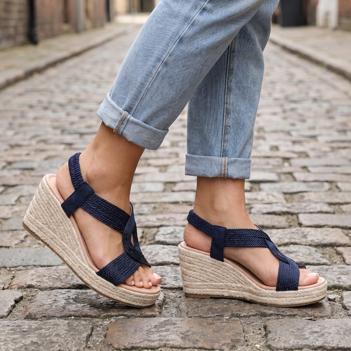 Cielo Wedge Sandals Navy — on model