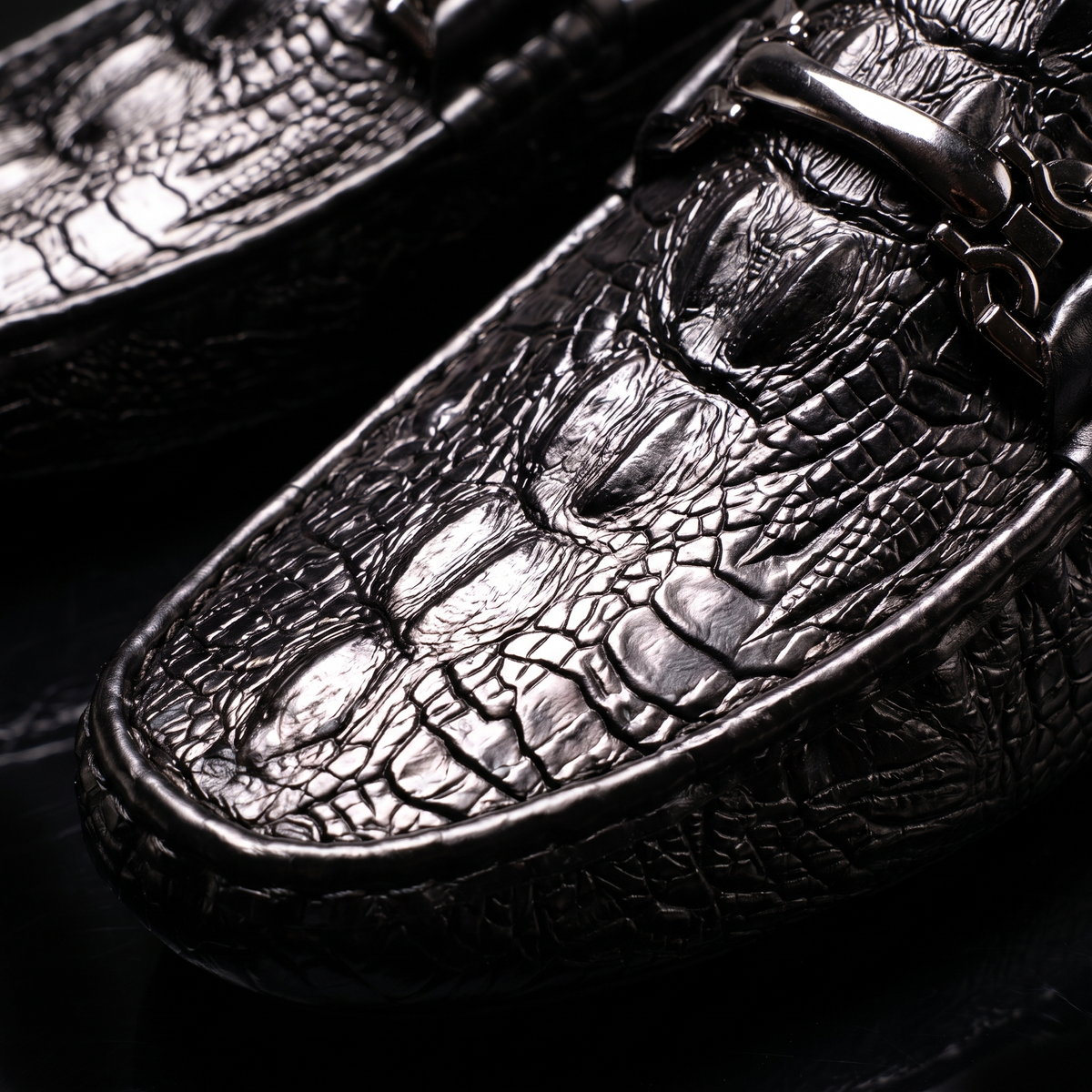 Cosimo Croc Leather Loafers Black — mkt4