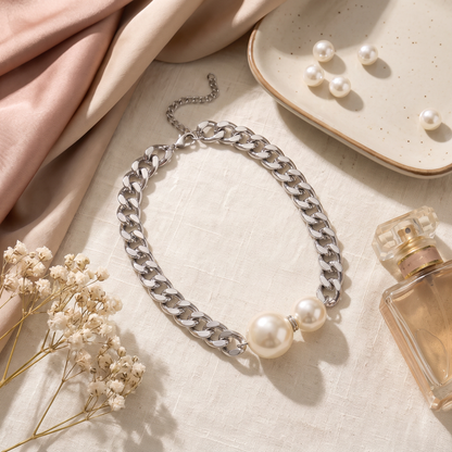 Delilah Silver — flatlay 1