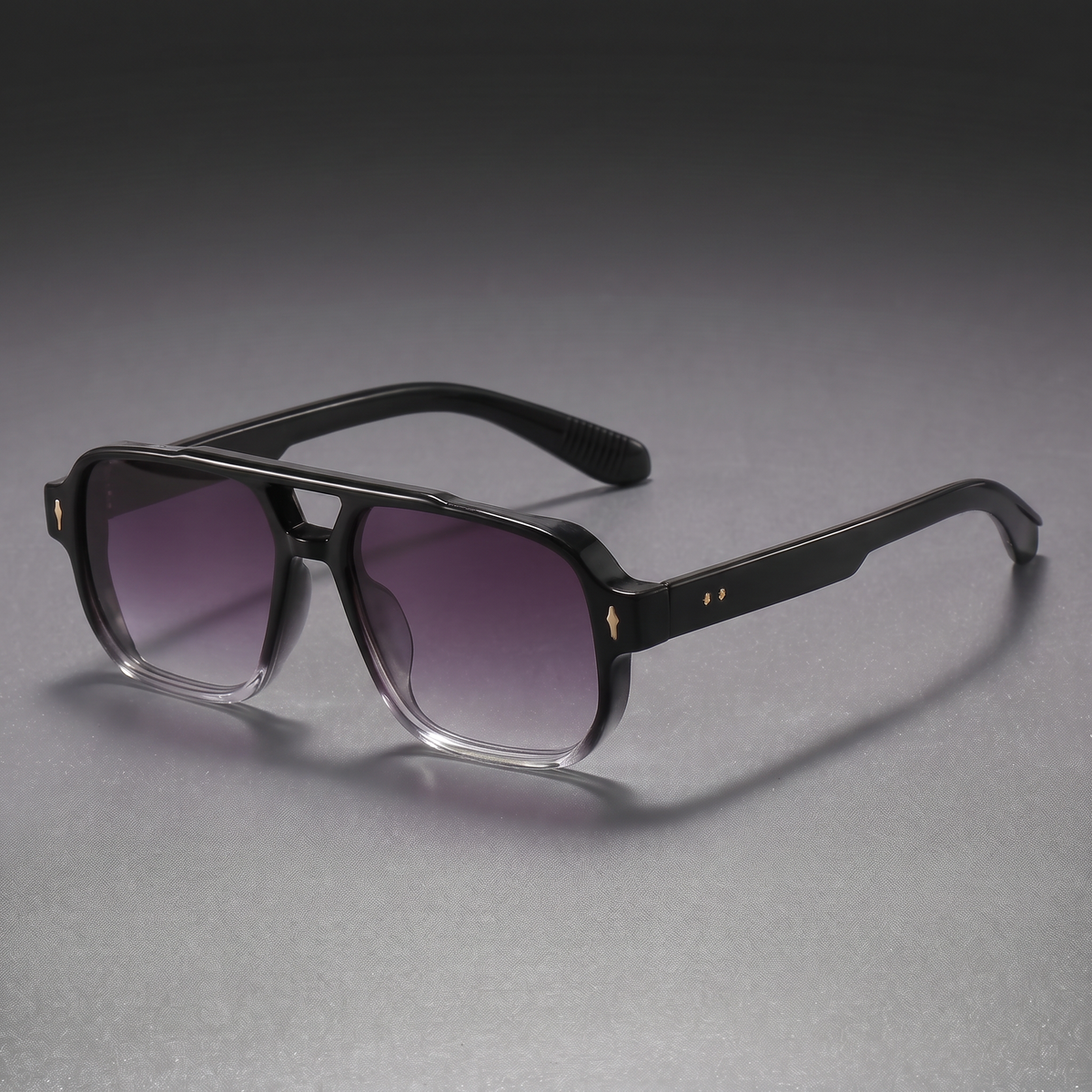Elio Double-Bridge Sunglasses Black Fade — studio