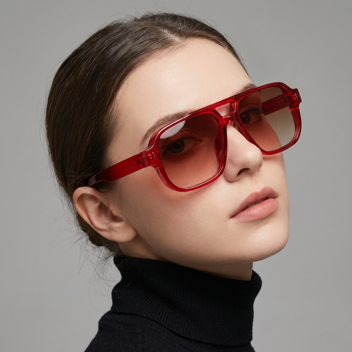 Elio Double-Bridge Sunglasses Red — on model