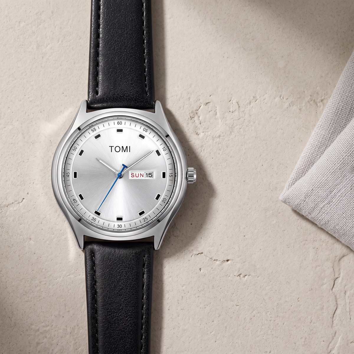 Emerson-Minimalist-Calendar-Watch Silver Black — flatlay 2