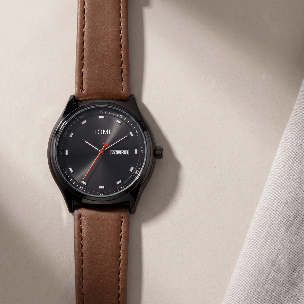 Emerson-Minimalist-Calendar-Watch Black Brown — flatlay 2