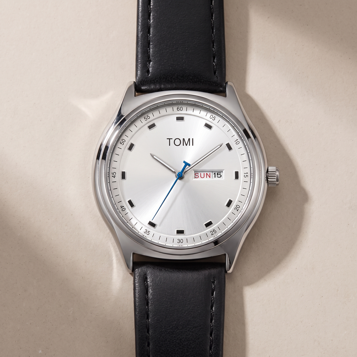 Emerson-Minimalist-Calendar-Watch Silver Black — flatlay 1