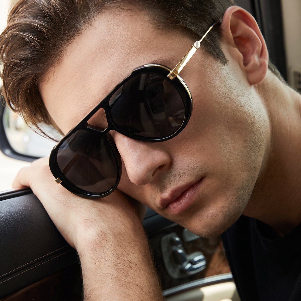 Ezra Aviator Sunglasses Black — on model