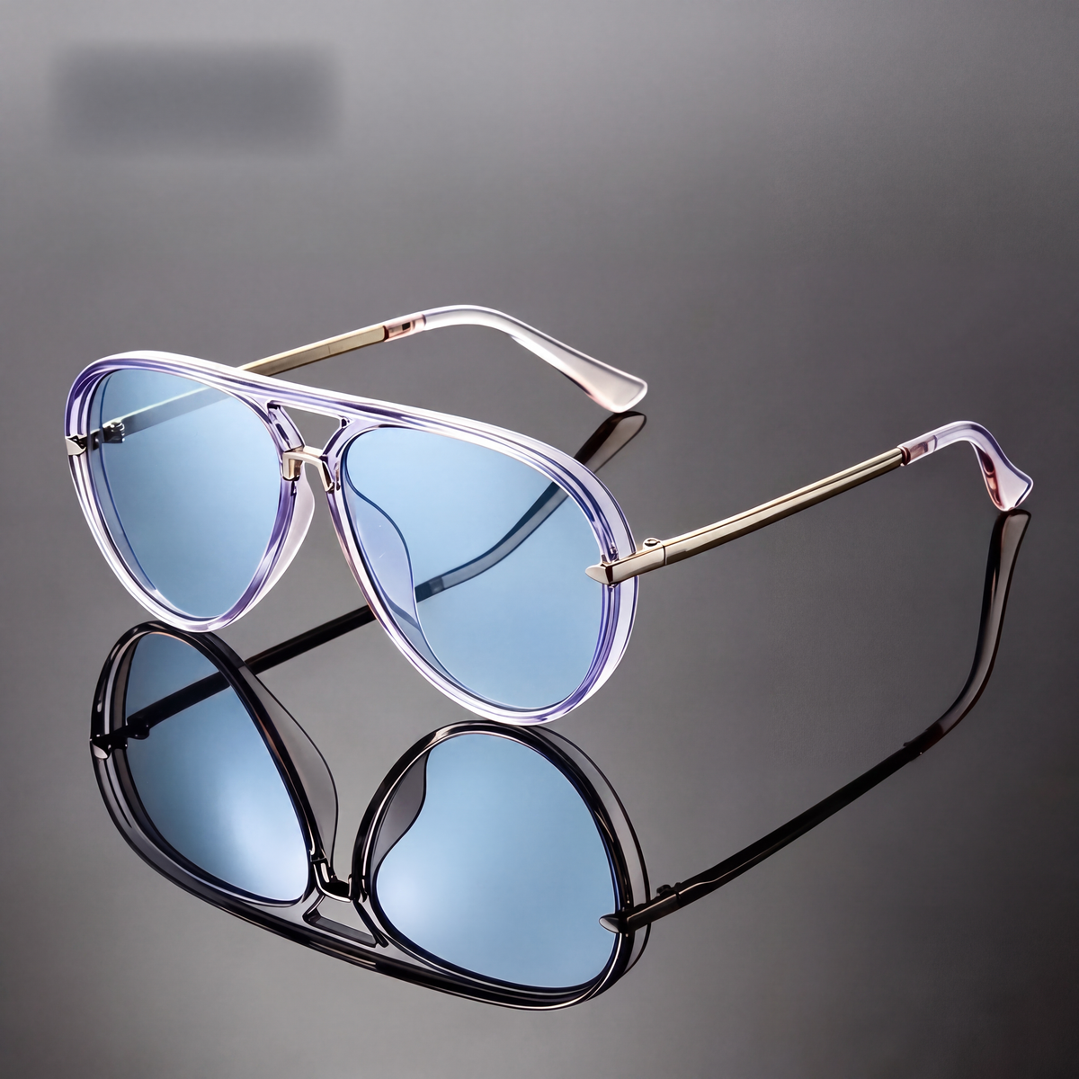 Fiora Gradient Aviator Sunglasses in Sky Blue