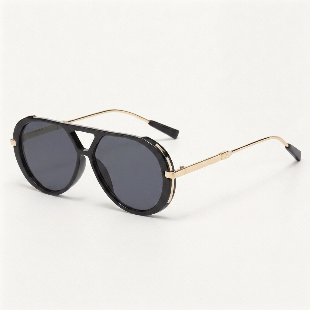 Goldie Gold Black — angled