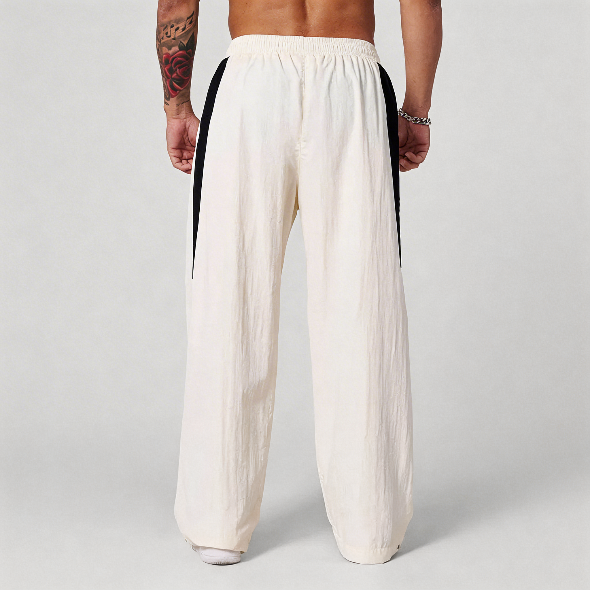 RELAY SPRING TRAINERS