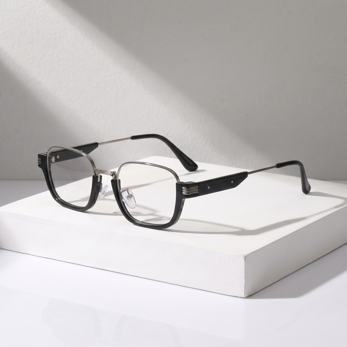 Jude Square Sunglasses