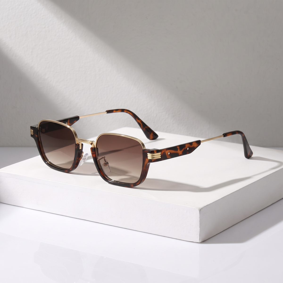 Jude Square Sunglasses