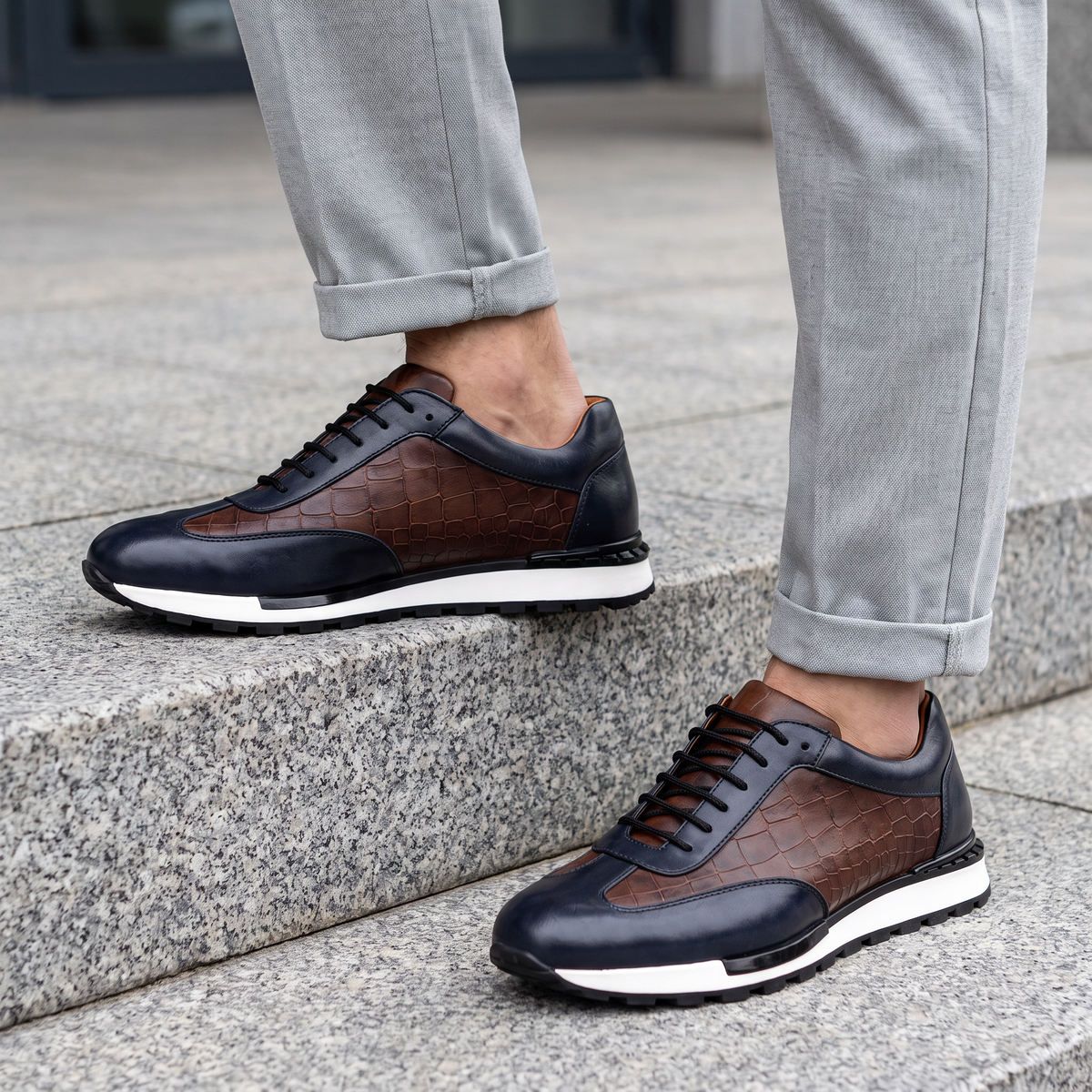 Luca Leather Sneakers Navy Brown — on model