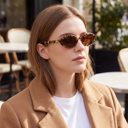 Mabel Sunglasses Tortoise — on model