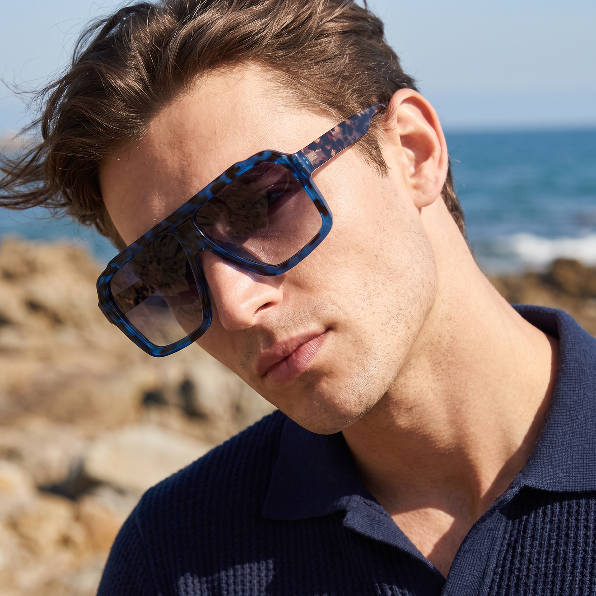 Monte Retro Aviator Sunglasses Blue Tortoise — on model