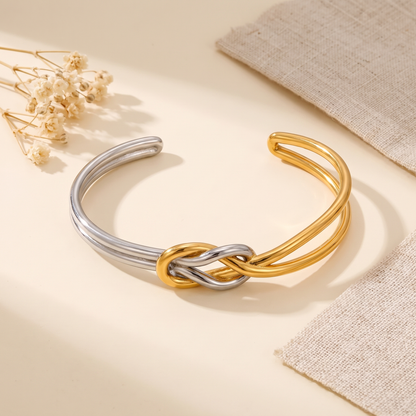 Noa Single Knot — flatlay 1