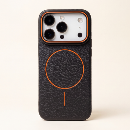 Parker Pebble Phone Case Black, studio