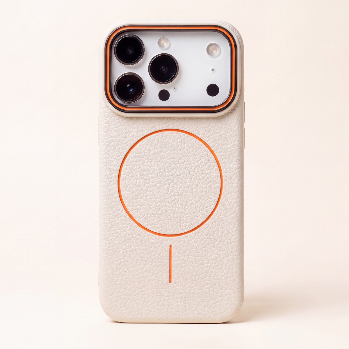 Parker Pebble Phone Case Ivory, studio