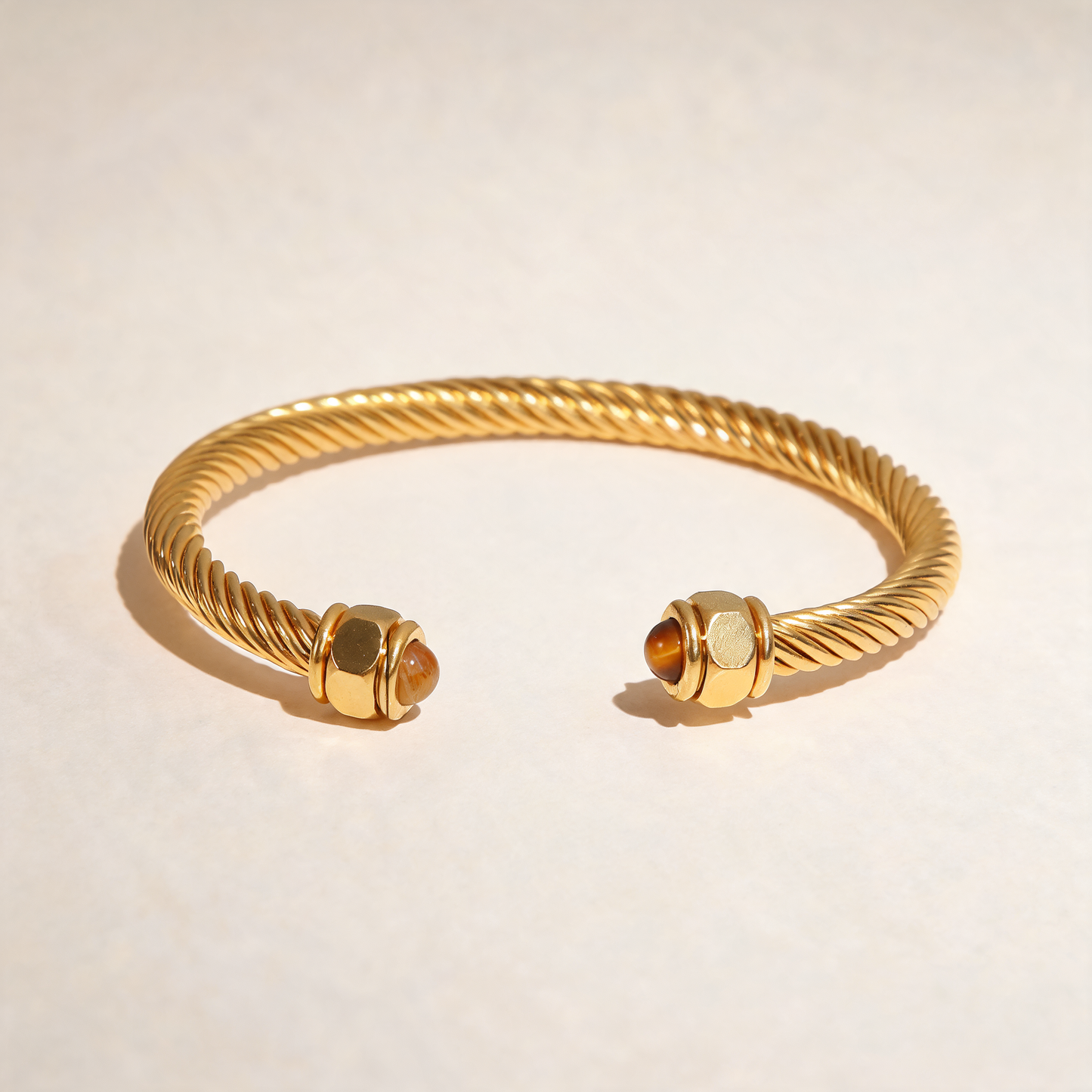 Reina Tiger S Eye — flatlay 1