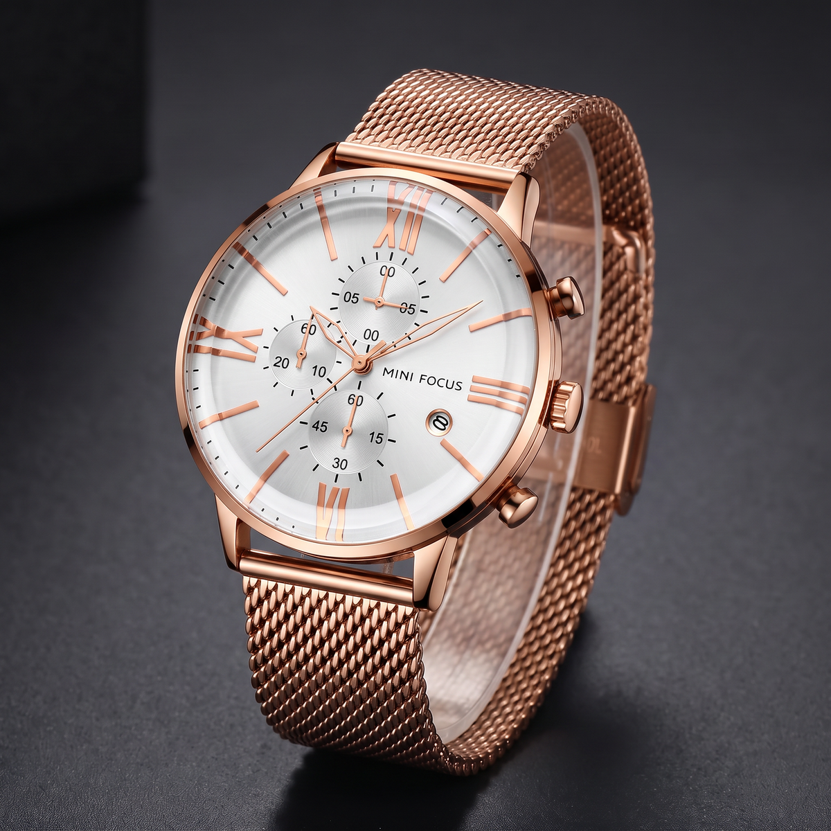 Roma Steel Mesh Watch Rose Gold — studio