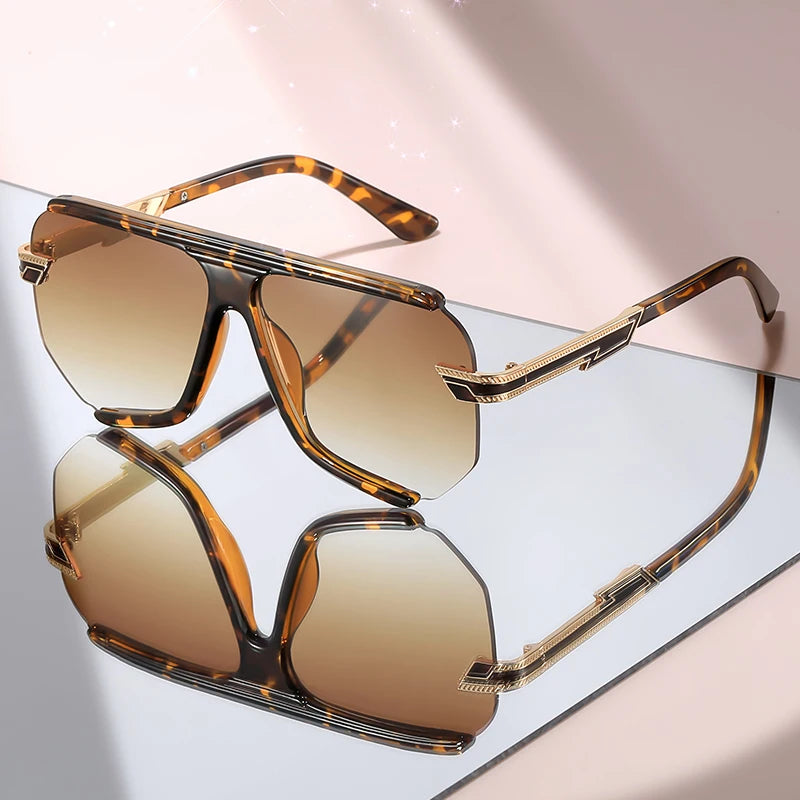 Solana oversized square sunglasses in Tortoise with brown gradient lenses