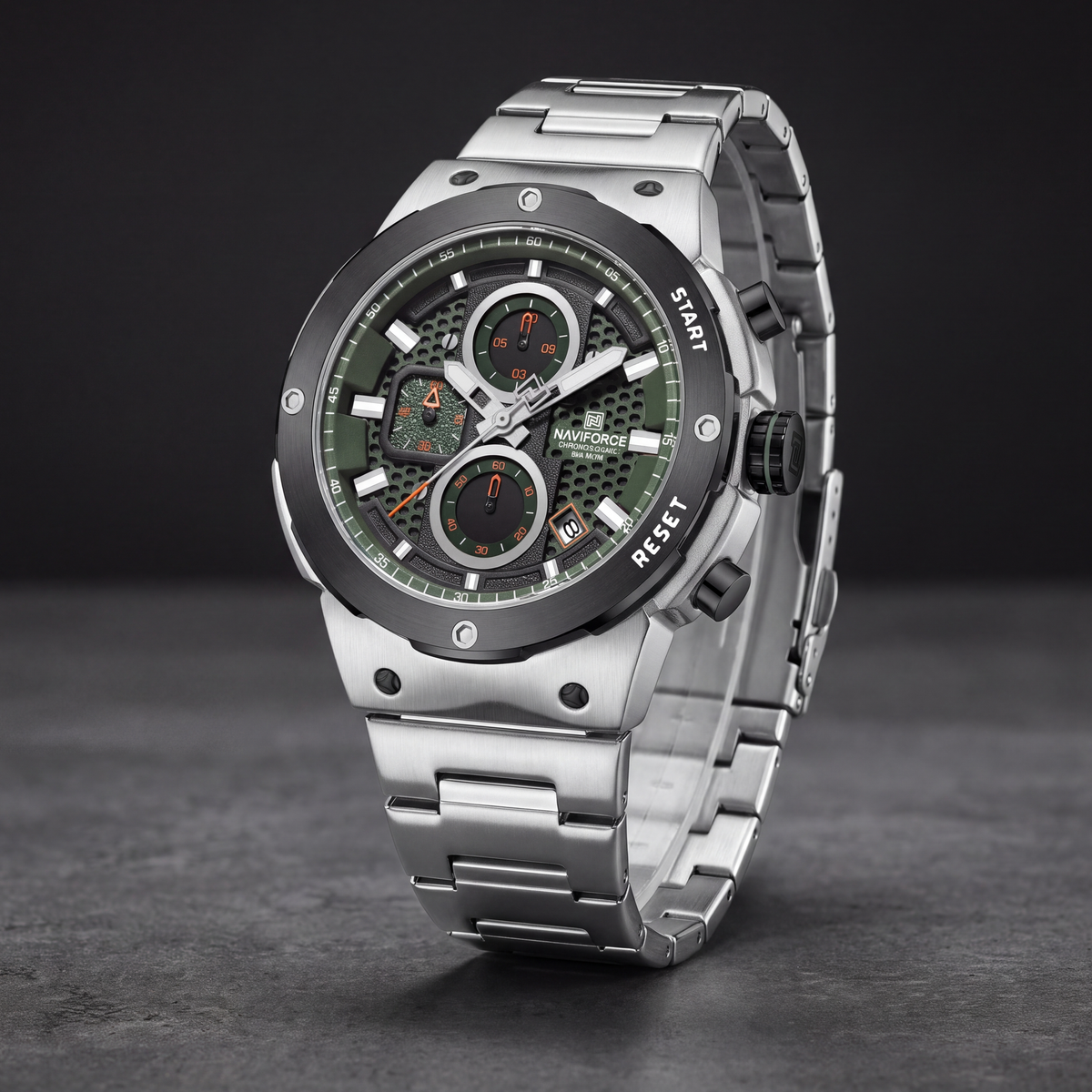 Titan Chrono Watch Green Silver — studio 1