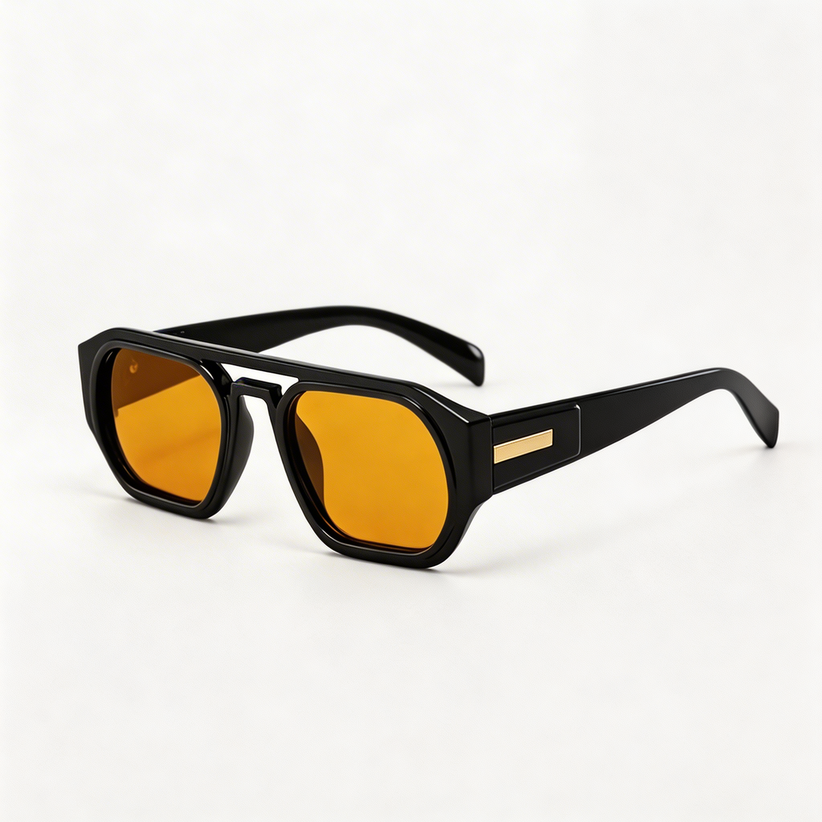 Topaz Sunglasses Amber — studio