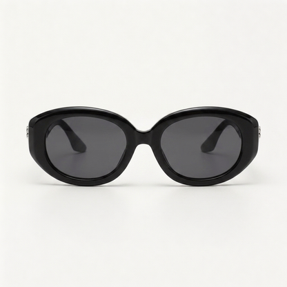 Vera Black — front