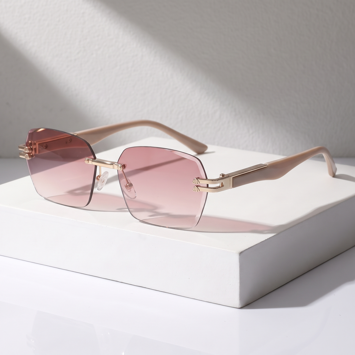 Vida Rimless Sunglasses