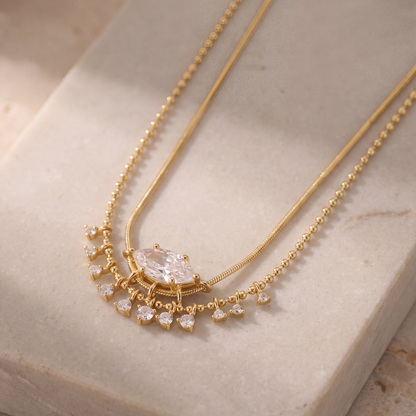 Vivian Necklace — studio